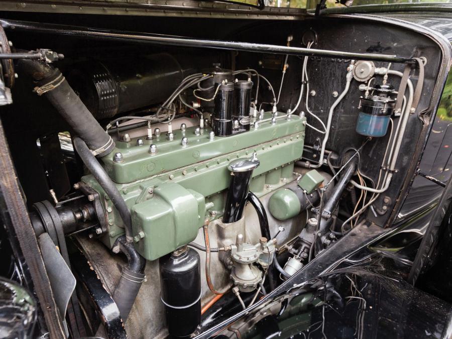 Packard Super Eight Club Sedan 1934 года  (фото 10 из 12)